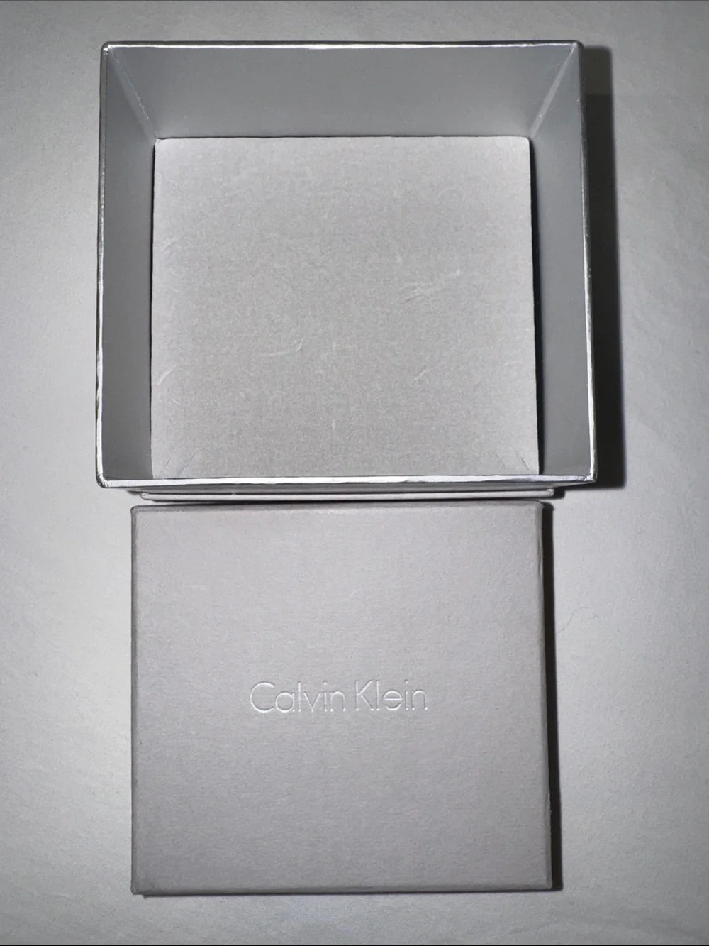 NWT Calvin Klein Silver Tone Bangle Bracelet w/ Box Sealed MSRP $165 CAD